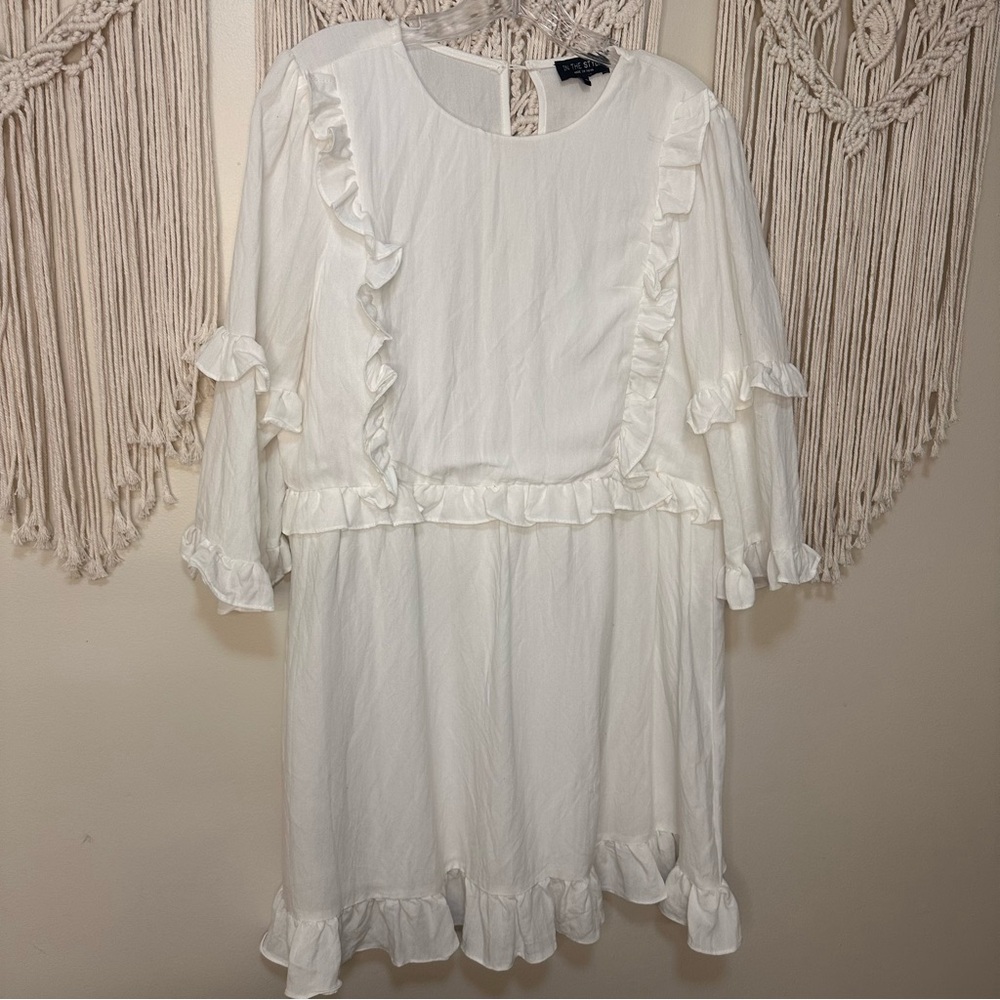 Elegant White Ruffle Mini Dress Size 10